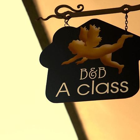 A Class Lecce Bagian luar foto