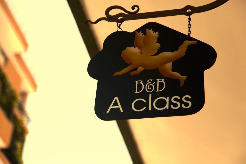 A Class Lecce Bagian luar foto