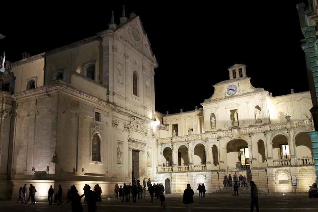 A Class Lecce Bagian luar foto